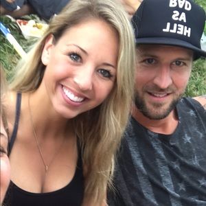 Meet your Posher, Angelica